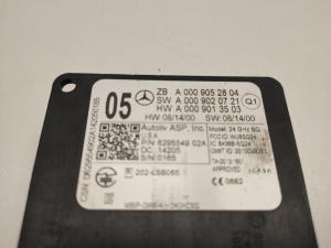 Mercedes Benz C-Class 205 (2014–2021) Pimeda nurga radar Distronic A0009052804 - 3