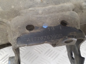 Mercedes Benz A-Class 177 (2018–2026) Eesmine alusraam A1776261400 - 4
