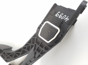Mercedes Benz ML-Class 164 (2005–2011) Accelerator pedal A1643000104 - 2