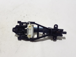 VOLVO XC40 (2017–2026) Rear side door exterior handle and its parts - 3