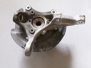 Hyundai IONIQ (2016–2026) Front wheel hub - 2