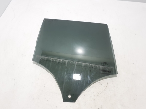  Glass rear side door 