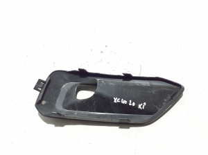  Front bumper fog lamp cover 