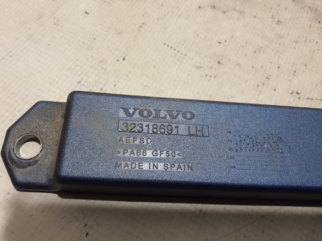 VOLVO XC40 1 generation (2017-2024) Left Headlight Bracket Mount 32318691 23835779