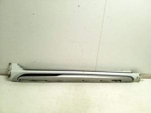  Exterior sill trim 