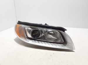 Headlight - 31383541