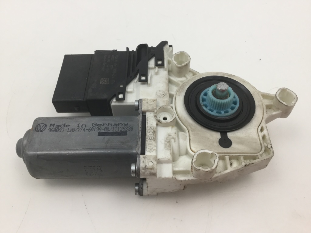 Volkswagen Passat B6 (2005–2010) Hinterer Seitentür-Fensterhebermotor 1K0959703P Volkswagen Passat B6 (2005–2010) Hinterer Seitentür-Fensterhebermotor 1K0959703P