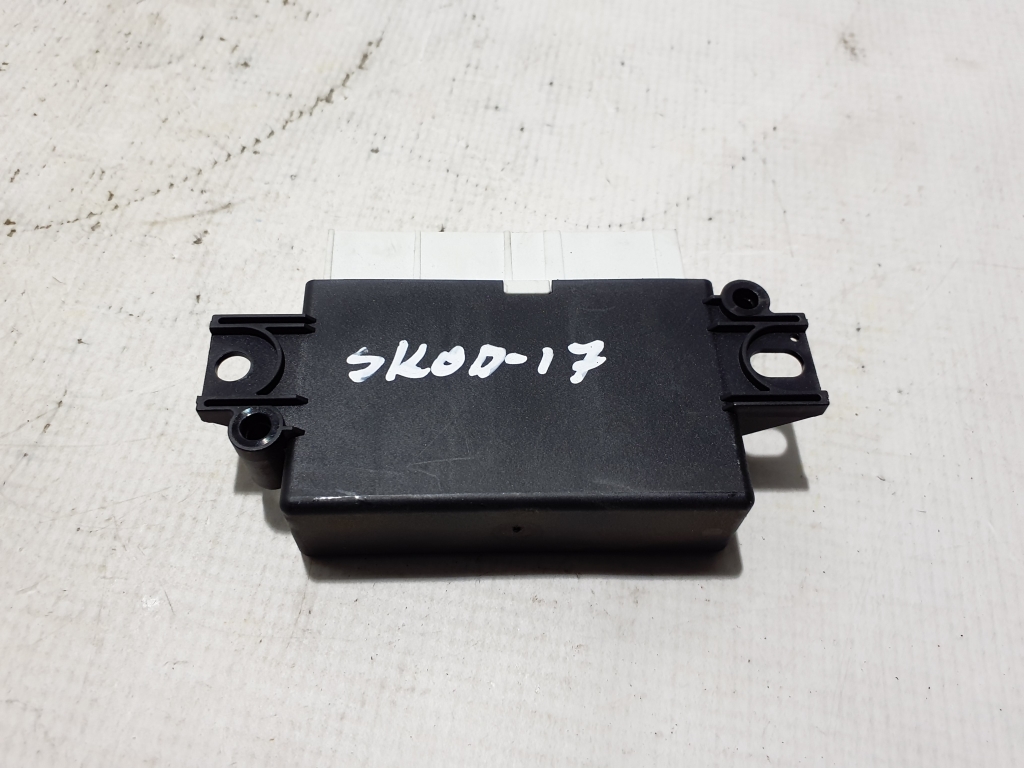 SKODA Octavia 3 generation (2013-2020) PDC Parking Distance Control Unit 5QA919283A 23870294