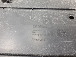 Skoda Octavia III (2013–2019) Unterbodenschutz 5Q0825202S - 2