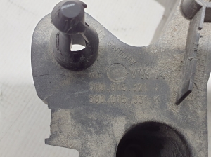 Skoda Octavia III (2013–2019) Batteriehalter 5Q0915321J - 2