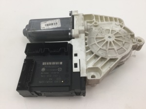 Volkswagen Passat B6 (2005–2010) Front door window regulator motor 1K0959401P - 2