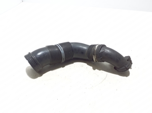  Air intake hose 