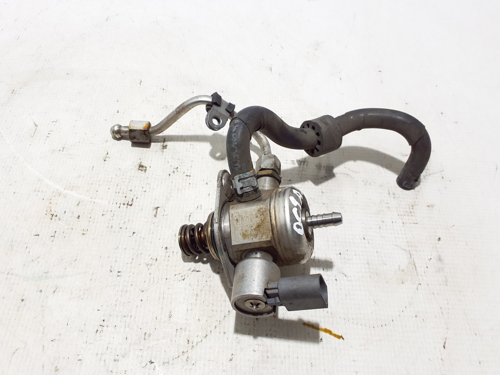 SKODA Octavia 3 generation (2013-2020) Fuel Pump 06K127025E 23888038