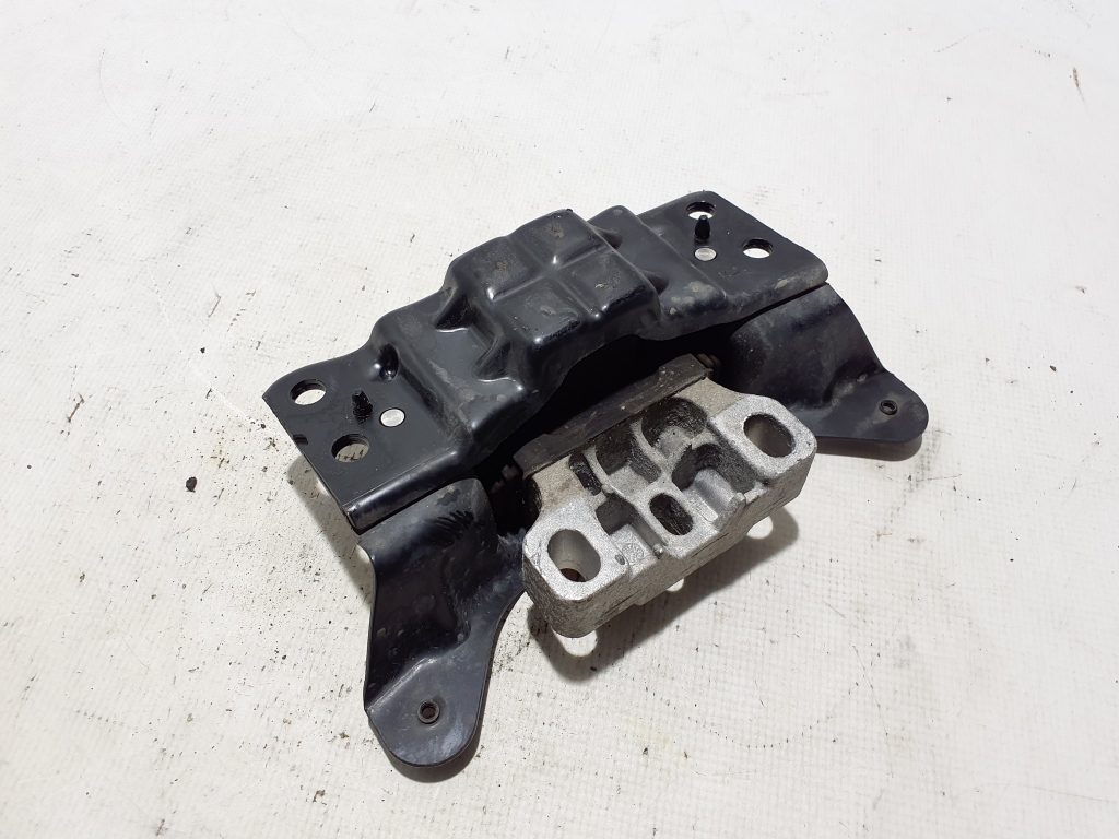 SKODA Octavia 3 generation (2013-2020) Gearbox Mount 5Q0199555S 23881810