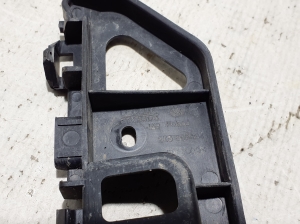  Front bumper bracket 