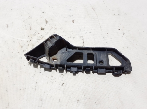   Front bumper bracket 