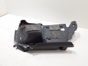 Skoda Octavia III (2013–2019) Trunk side trim panel 5E9867427BJ - 2