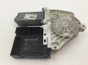 Volkswagen Passat B6 (2005–2010) Front door window regulator motor 1K0959701K - 2