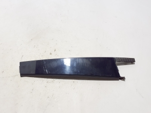   Rear side door outer window molding  - 5E0839901C 
