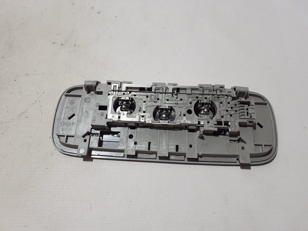 SKODA Octavia 3 generation (2013-2020) Внутрішнє освітлення 3T0947291A 23881311