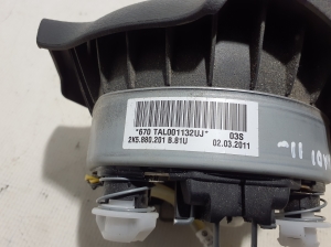 Volkswagen Caddy III (2004–2015) Stūres drošības spilvens 2K5880201B - 5