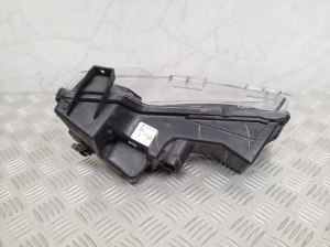 Tesla Model 3 3 (2016–2024) Front-Nebelscheinwerfer 107739500D - 4