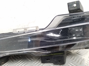 Tesla Model 3 3 (2016–2024) Front-Nebelscheinwerfer 107739500D - 5