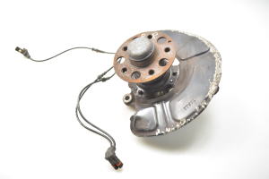 Front wheel hub - A2124201244
