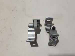 Skoda Octavia III (2013–2019) Rear side door upper hinge - 2