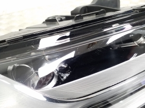 VOLVO V90 (2016–2026) Scheinwerfer vorne 32337683 - 3