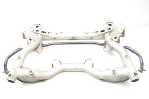 Mercedes Benz E-Class W212 (2009–2015) Eesmine alusraam PA212628061 - 2