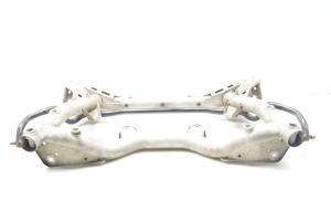 Mercedes Benz E-Class W212 (2009–2015) Eesmine alusraam PA212628061 - 3