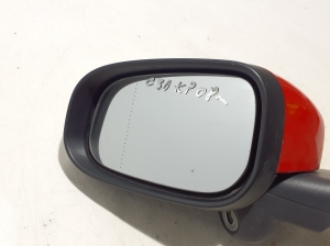  Side mirror and its details 