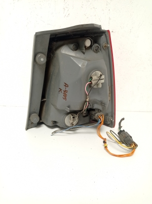 Kia Sorento (2009–2014) Rear corner light 924012P0 - 3