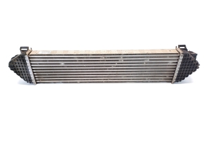  Intercooler radiator 