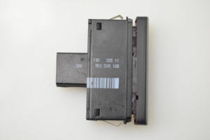 Volkswagen Passat B7 (2010–2014) Warnblinkschalter 3AA953509 - 2