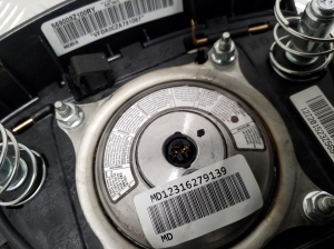 Hyundai i40 (2011–2026) Stūres drošības spilvens 569003Z100RY - 3