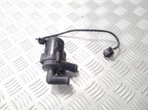 Volkswagen Sharan (2010–2026) Tsirkulatsioonipump 9031194B - 2