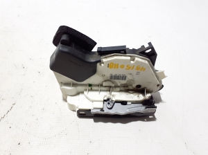 Rear side door lock - 6R4839016A