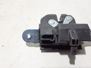 Opel Corsa E (2014–2018) Trunk lid lock 39021416 - 3