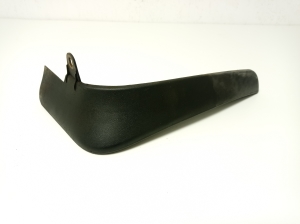 Kia Sorento (2009–2014) Mud flap 868802P000 - 4
