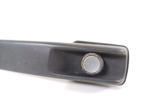 Mercedes Benz G-Class 463 (1990–2018) Rear side door exterior handle - 2