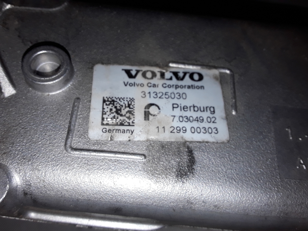 VOLVO V70 3 generation (2007-2020) Охладитель Eгр 31325030 24132531