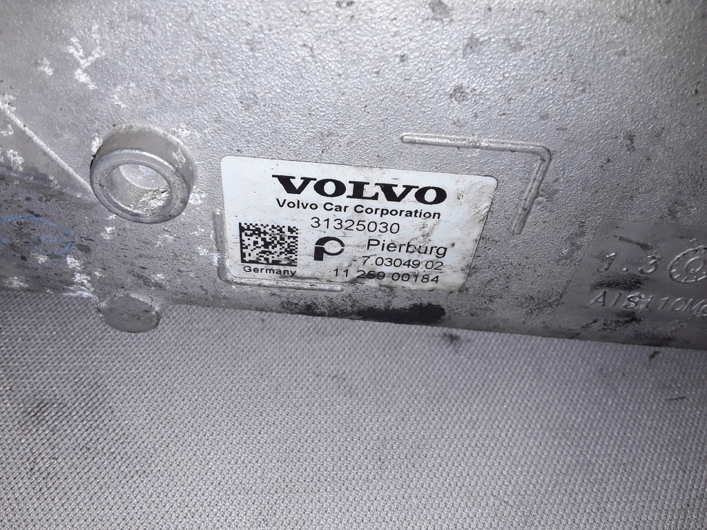 VOLVO XC70 3 generation (2007-2020) Охладитель Eгр 31325030 24132529