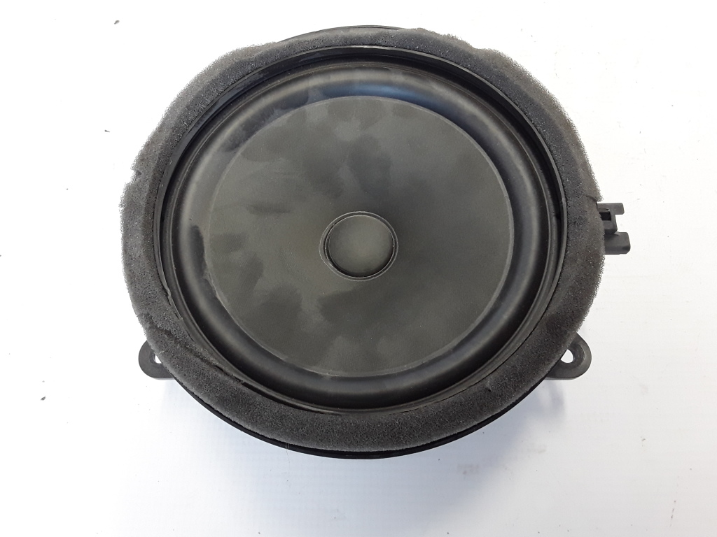 Used VOLVO XC90 Rear side door speaker 31350425