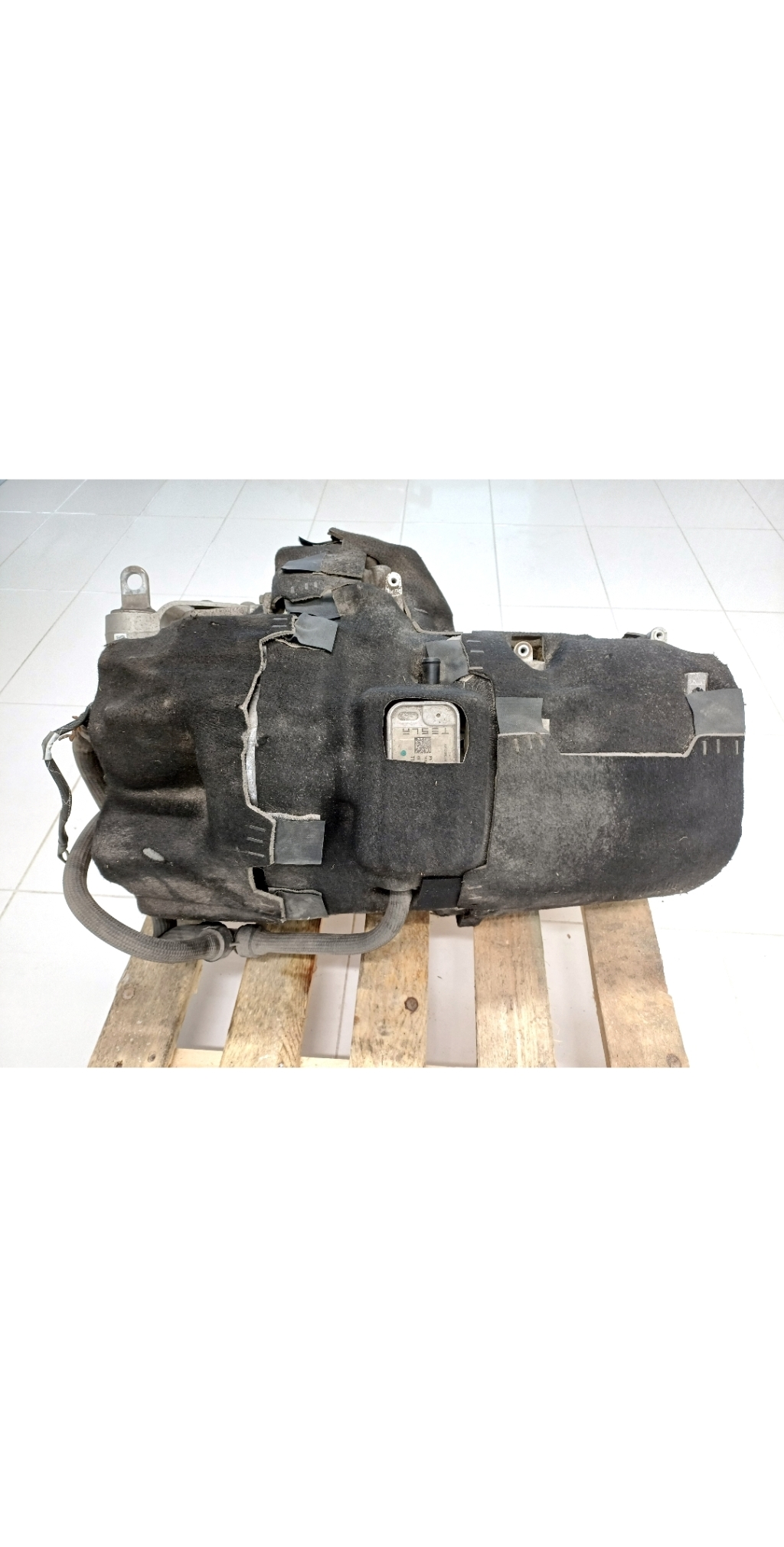 Tesla Model X X (2015–2026) Motor 1035000-01-J Tesla Model X X (2015–2026) Motor 1035000-01-J