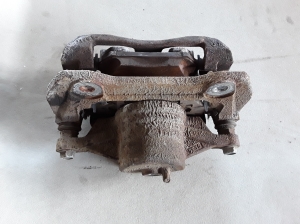 Kia ceed (2018–2026) Bremssattel vorne 58130G4100 - 2