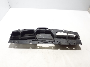  The middle part of the front frame from the lock down 