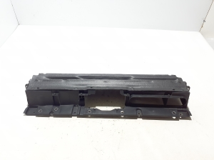  The middle part of the front frame from the lock down 