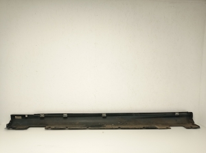 Mercedes Benz C-Class 204 (2007–2014) Schwellerverkleidung außen A2046981454 - 3
